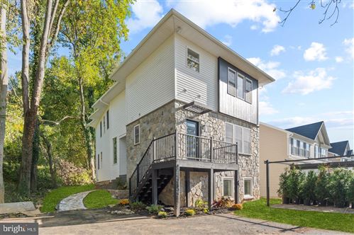 10 St Thomas Lane, Garrison, MD 21117