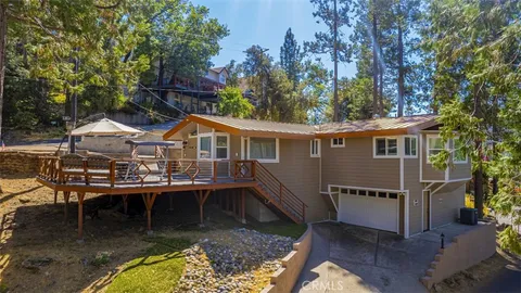 53684 Acorn Road, Bass Lake, CA 93604