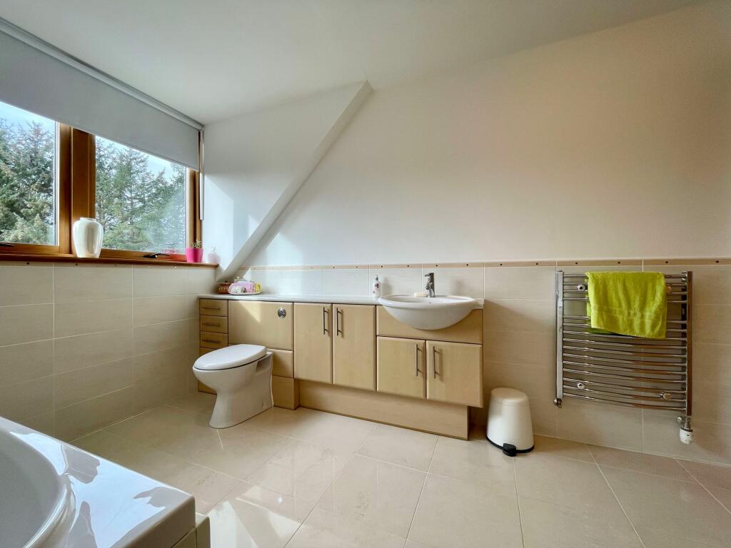 Additional image 29 of Hallwood Park, Midmar, AB51