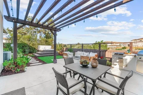 1110 Twin Creek Road, San Luis Obispo, CA 93401