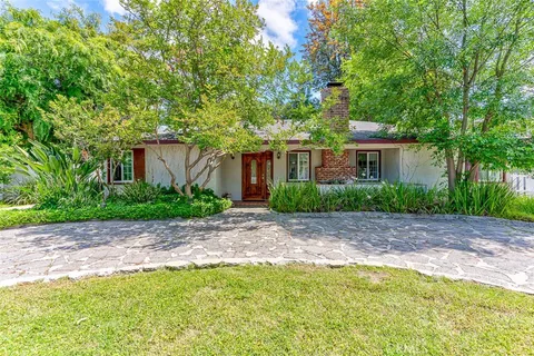 23240 Leonora Drive, Woodland Hills, CA 91367