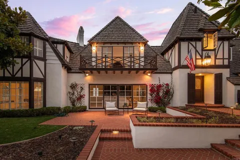 1702 Soledad Avenue, La Jolla, CA 92037