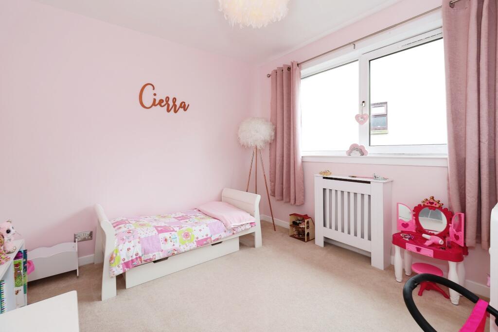 Additional image 11 of Edward Avenue, Banff, AB45