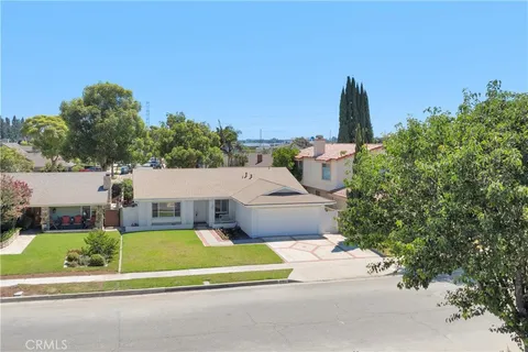 18402 Deloise Avenue, Cerritos, CA 90703