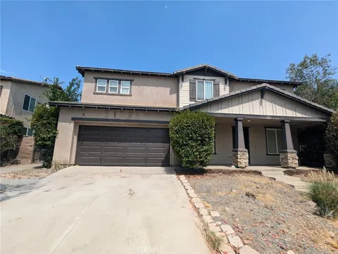 10910 Lumerina Street, Corona, CA 92883