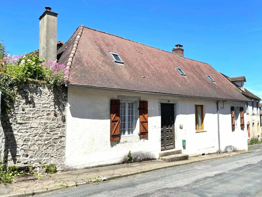 Primary image of Ladignac-Le-Long, Limousin, 87500, France