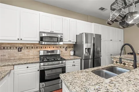 253 Montana Del Lago Drive, Rancho Santa Margarita, CA 92688