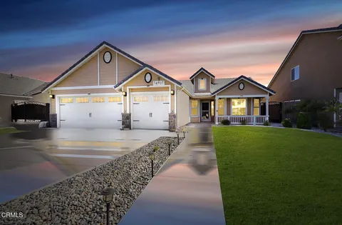 14617 Southernwood Avenue, Bakersfield, CA 93314