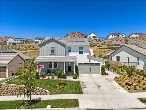 28701 Wildflower Ter, Castaic, CA 91384
