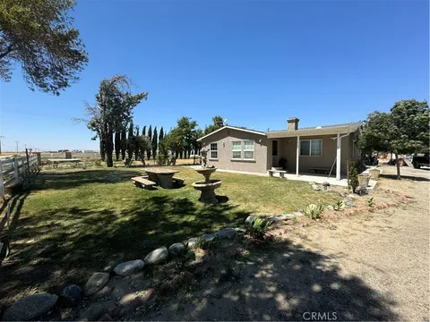 7985 W Avenue A, Rosamond, CA 93560