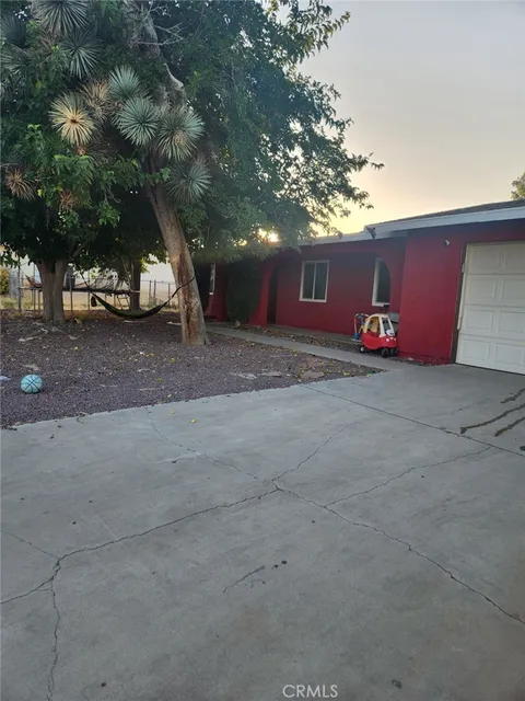 18392 Sumac Avenue, Hesperia, CA 92345