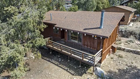 2105 Woodland Drive, Pine Mountain Club, CA 93225