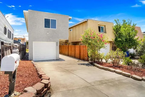 733 Sacramento Ave, Spring Valley, CA 91977