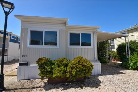 Primary image of 109 First Avenue Unit 3, Pacifica, CA 94044