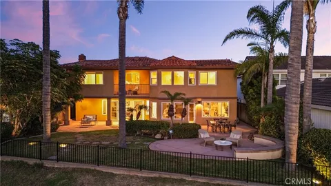 6691 Harbor Key Circle, Huntington Beach, CA 92648