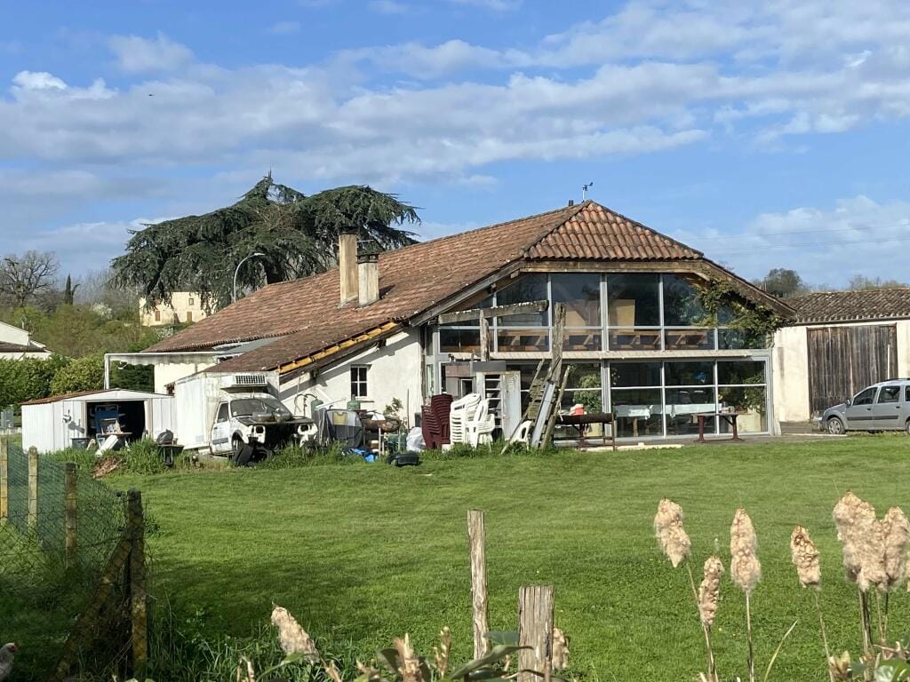 Primary image of Aquitaine, Lot-et-Garonne, Monflanquin, France