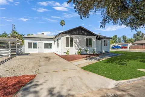 2894 Wall Avenue, San Bernardino, CA 92404