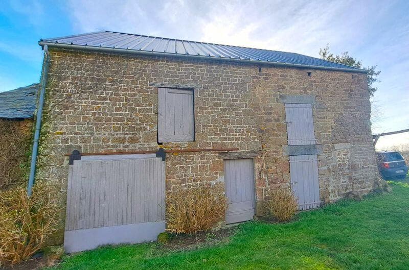 Additional image 2 of Pays de la Loire, Mayenne, Lassay-les-Chateaux, France