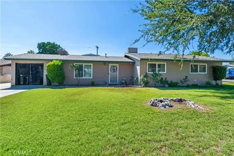 966 N Orange Avenue, Rialto, CA 92376