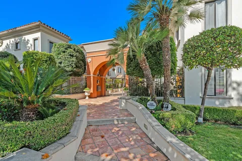 Primary image of 945 S Marengo Avenue Unit 5, Pasadena, CA 91106