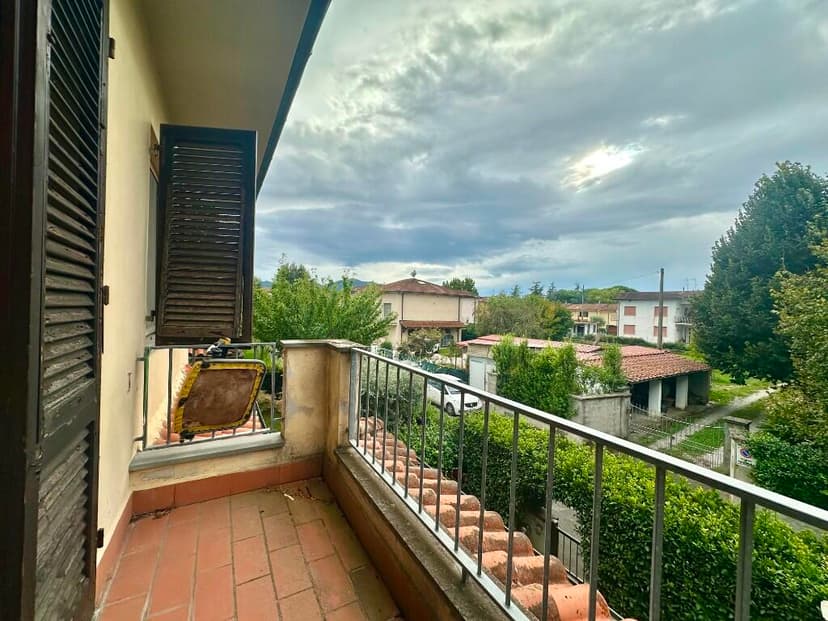 Additional image 2 of Lucca, Lucca, Tuscany, Italy