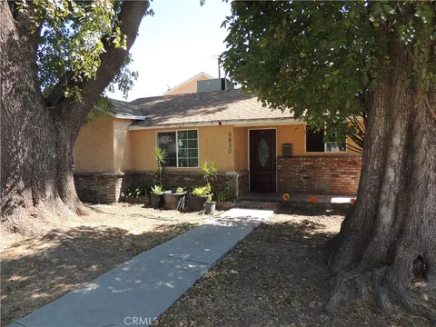 6830 Aura Avenue, Reseda, CA 91335