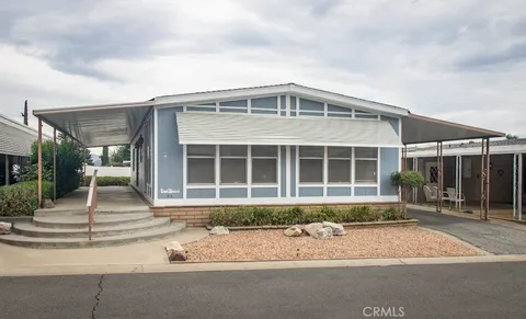 4133 W Wilson St Unit 64, Banning, CA 92220