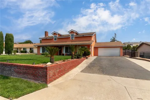 5945 Mckinley Avenue, San Bernardino, CA 92404