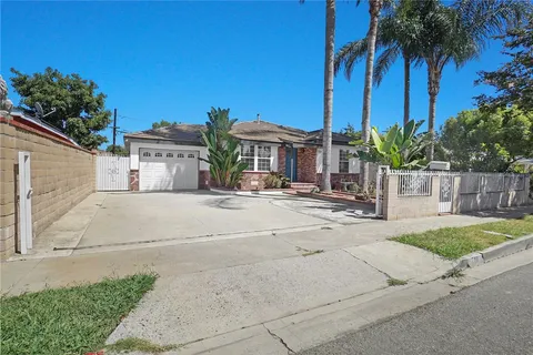 719 N Townsend Street, Santa Ana, CA 92703