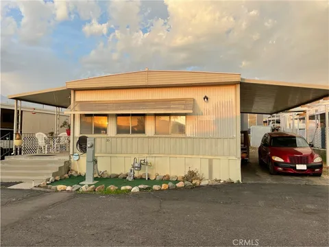 950 California Street Unit 35, Calimesa, CA 92320