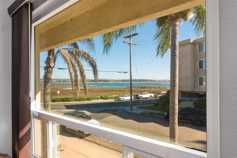 1910 Roosevelt Avenue Unit 5, San Diego, CA 92109