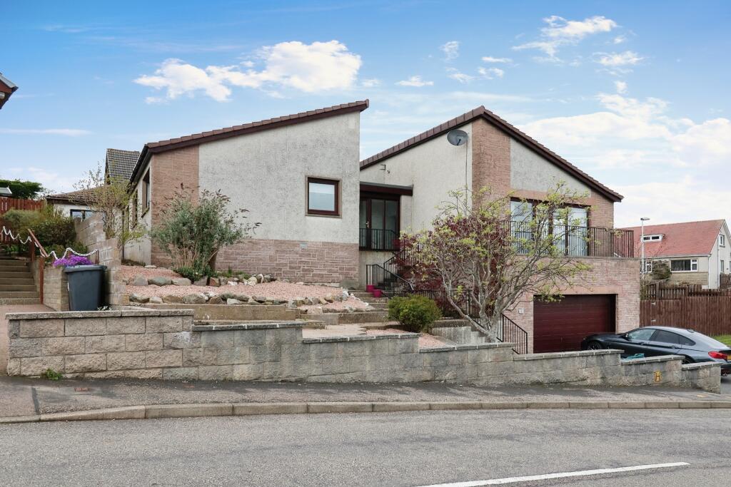 Additional image 13 of Edward Avenue, Banff, AB45