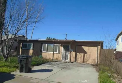 417 Acacia Avenue, Manteca, CA 95336