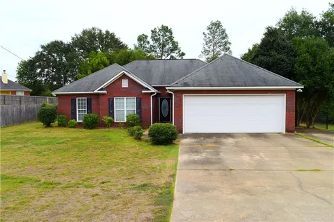 179 Lee Road 504, Phenix City, AL 36870