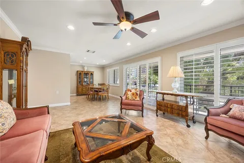 3326 Bahia Blanca E Unit P, Laguna Woods, CA 92637