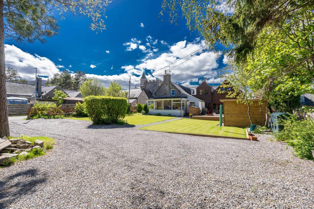 Additional image 35 of Craiglea Hillside Road, Braemar, AB35 5YU