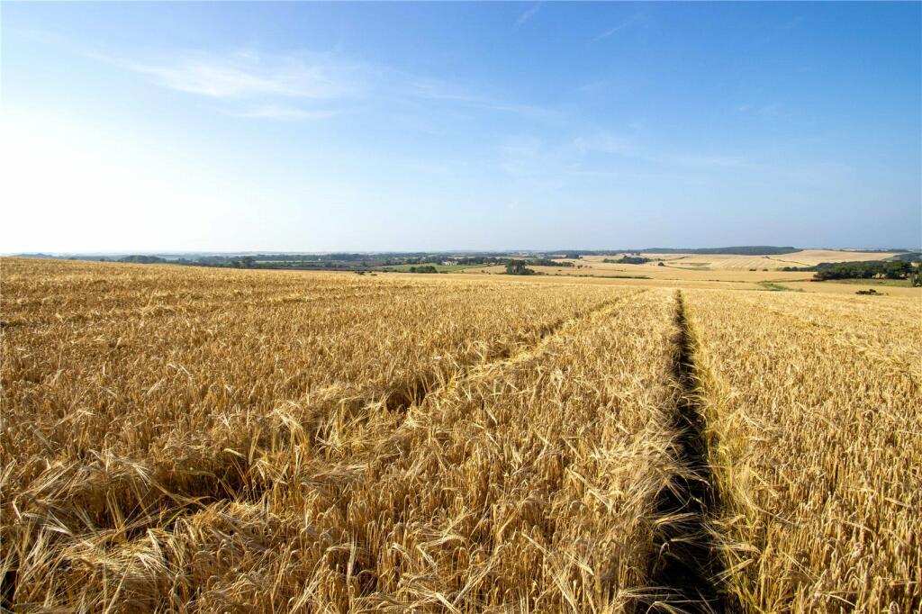Additional image 11 of Middletack Farm, Lonmay, Fraserburgh, Aberdeenshire, AB43