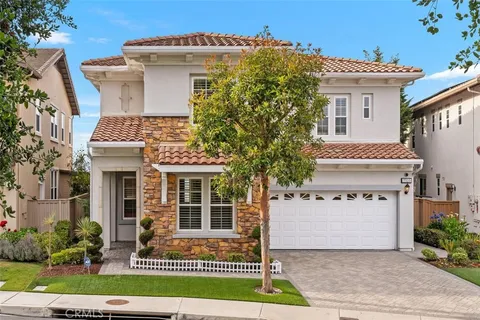 2533 Eastwind Way, Signal Hill, CA 90755