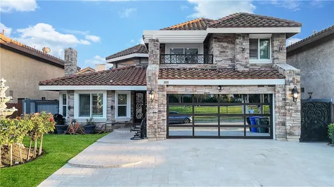 50 Falcon Ridge Drive, Pomona, CA 91766