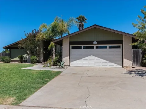1529 Tiffany Park Circle, Santa Maria, CA 93455