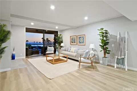 130 The Village Unit 201, Redondo Beach, CA 90277