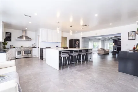 15212 Tyler Street, Sylmar, CA 91342