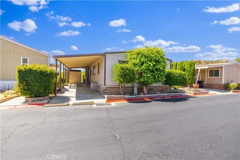 24303 Woolsey Canyon Road Unit 5, Canoga Park, CA 91304