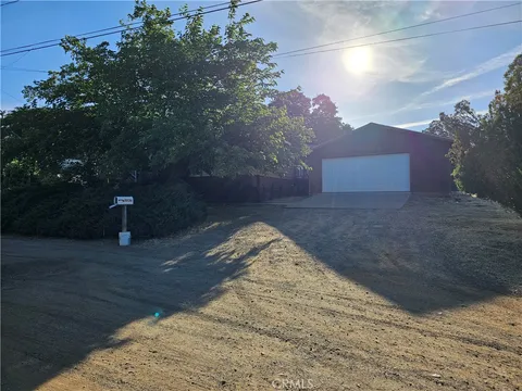 3836 Pine Avenue, Clearlake, CA 95422