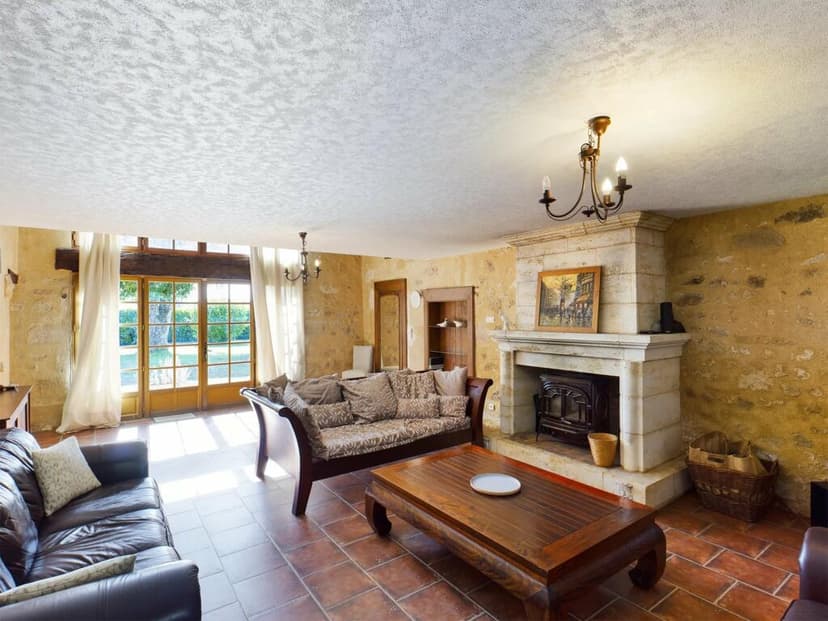 Additional image 3 of Aquitaine, Dordogne, St-Antoine-de-Breuilh, France