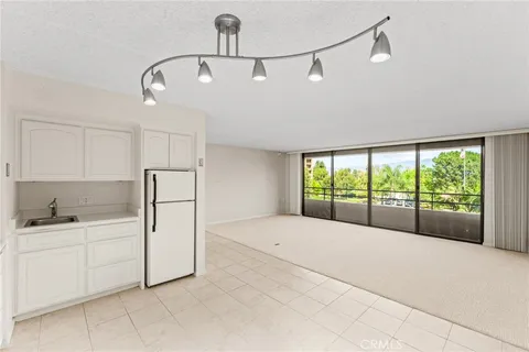 24055 Paseo Del Lago Unit 360, Laguna Woods, CA 92637