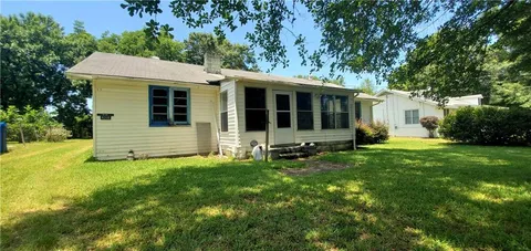 4266 Uchee Hill, Seale, AL 36875