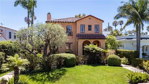 3320 E 1st Street, Long Beach, CA 90803