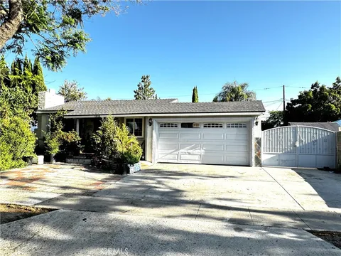 1910 Monica Lane, Santa Ana, CA 92706