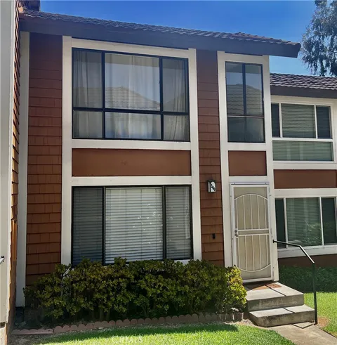 25885 Trabuco Road Unit 200, Lake Forest, CA 92630